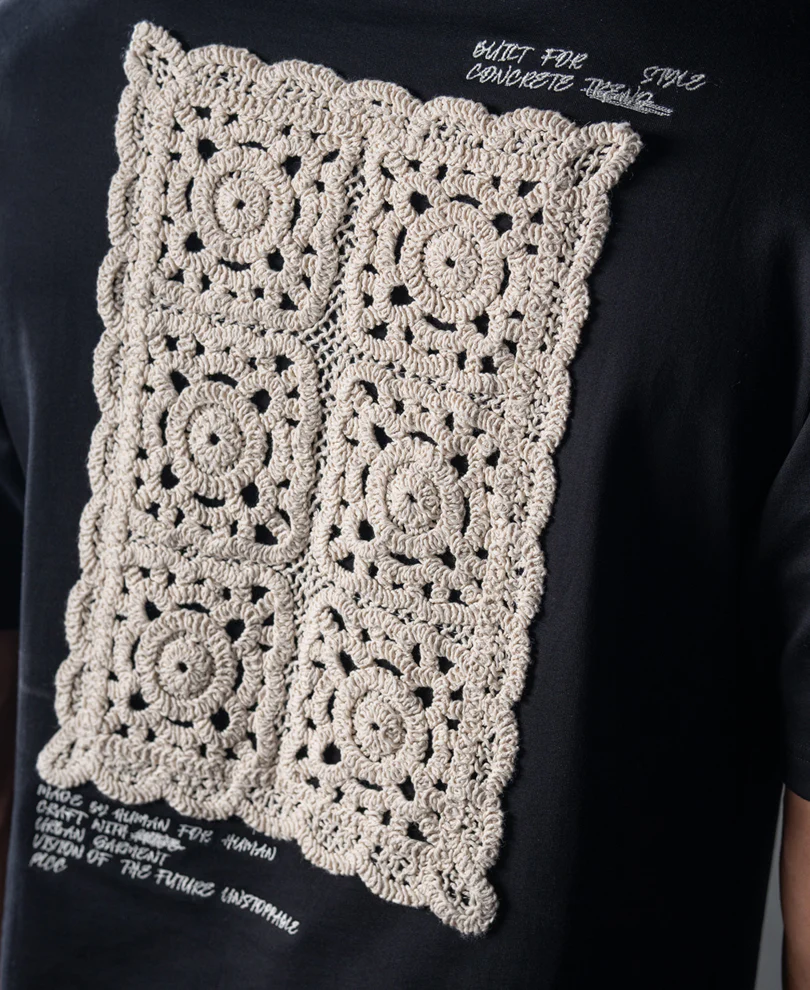 Powerlook Black Crochet Patch Embroidered T-Shirt  Cotton