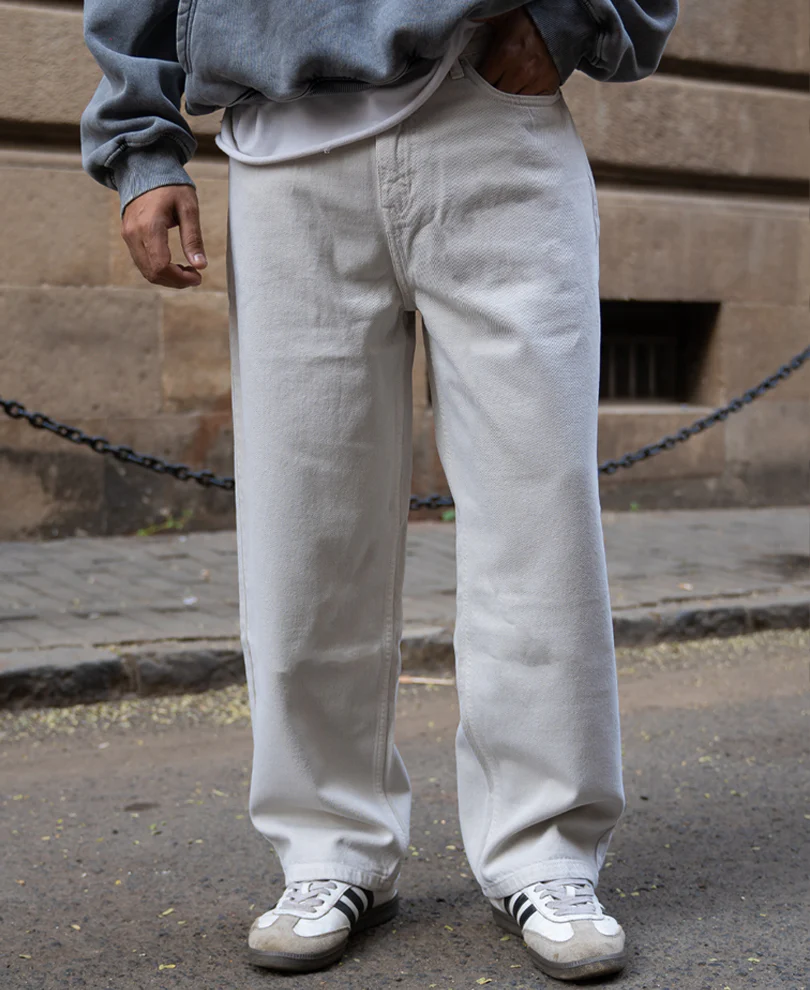 Powerlook Cream Baggy Jeans
