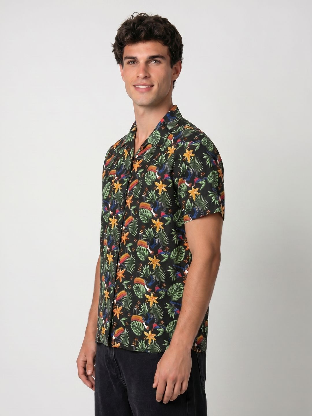 Mokajodi Men's Relaxed Printed Cuban Collar Shirt