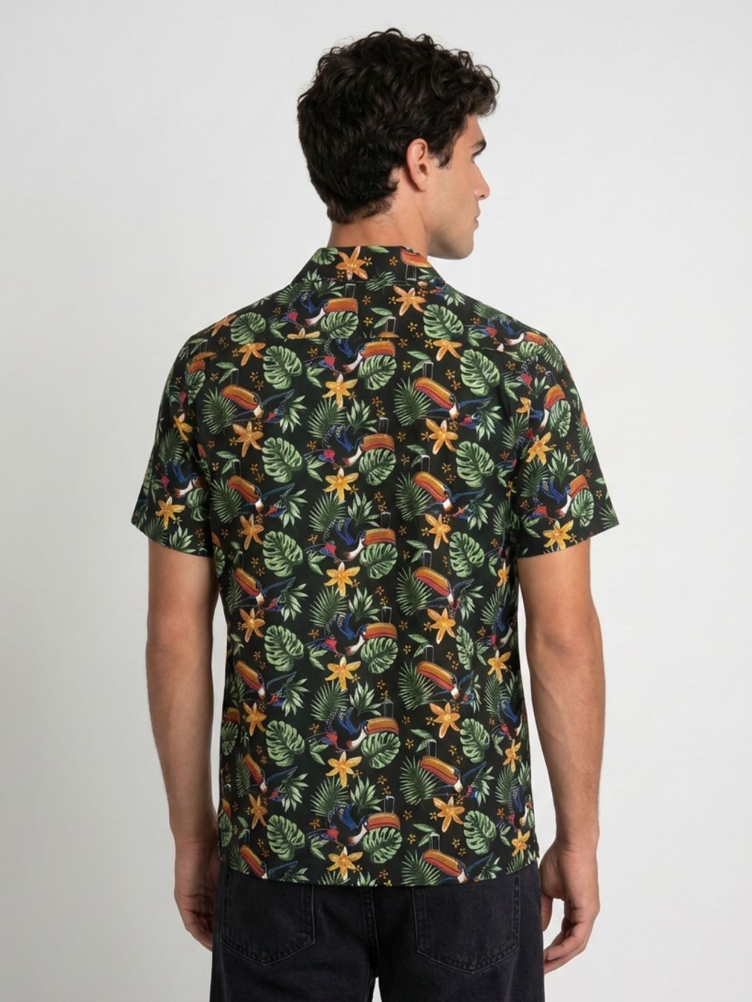 Mokajodi Men's Relaxed Printed Cuban Collar Shirt