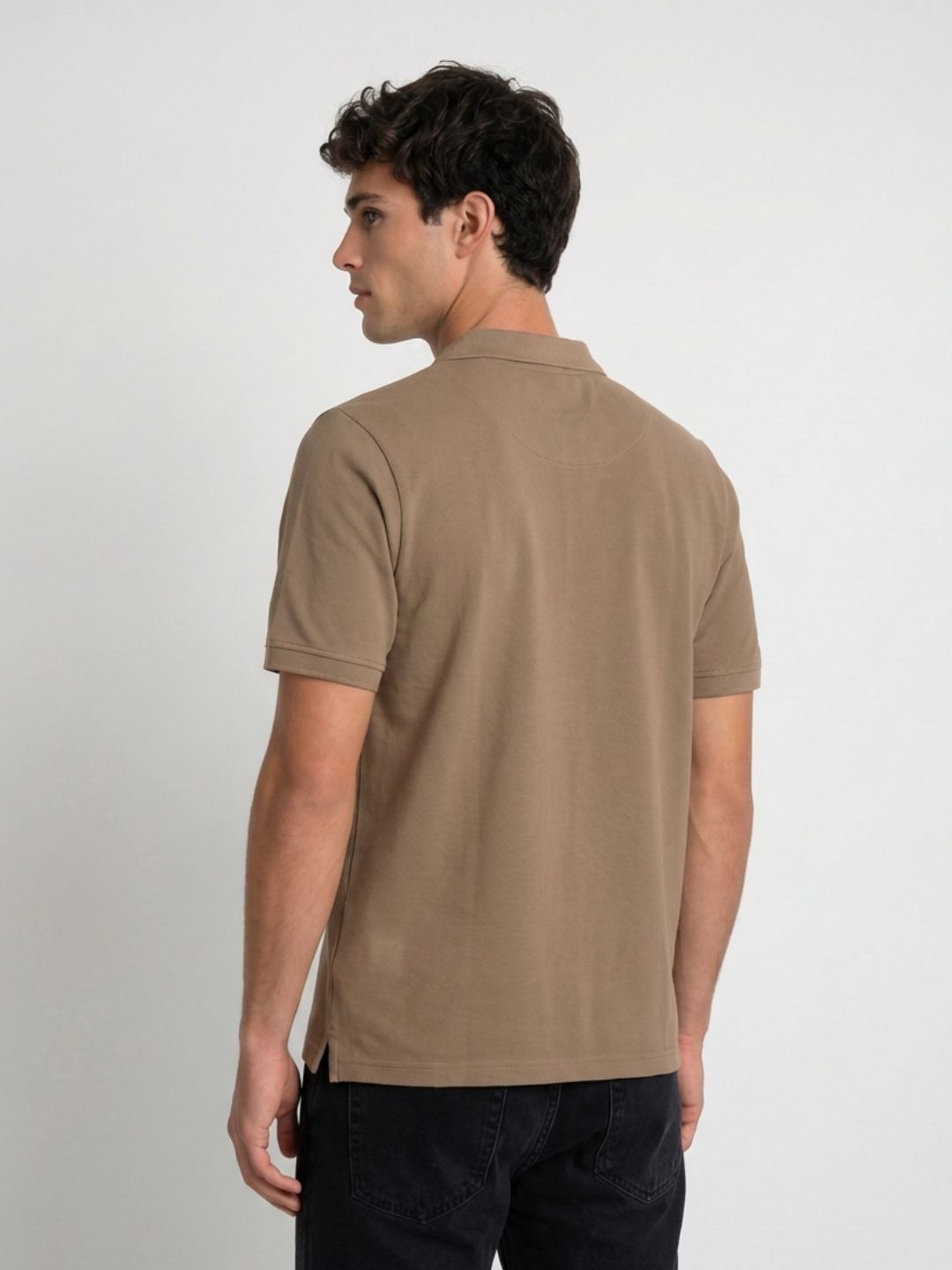 Mokajodi Men's Fit Slim T-Shirt