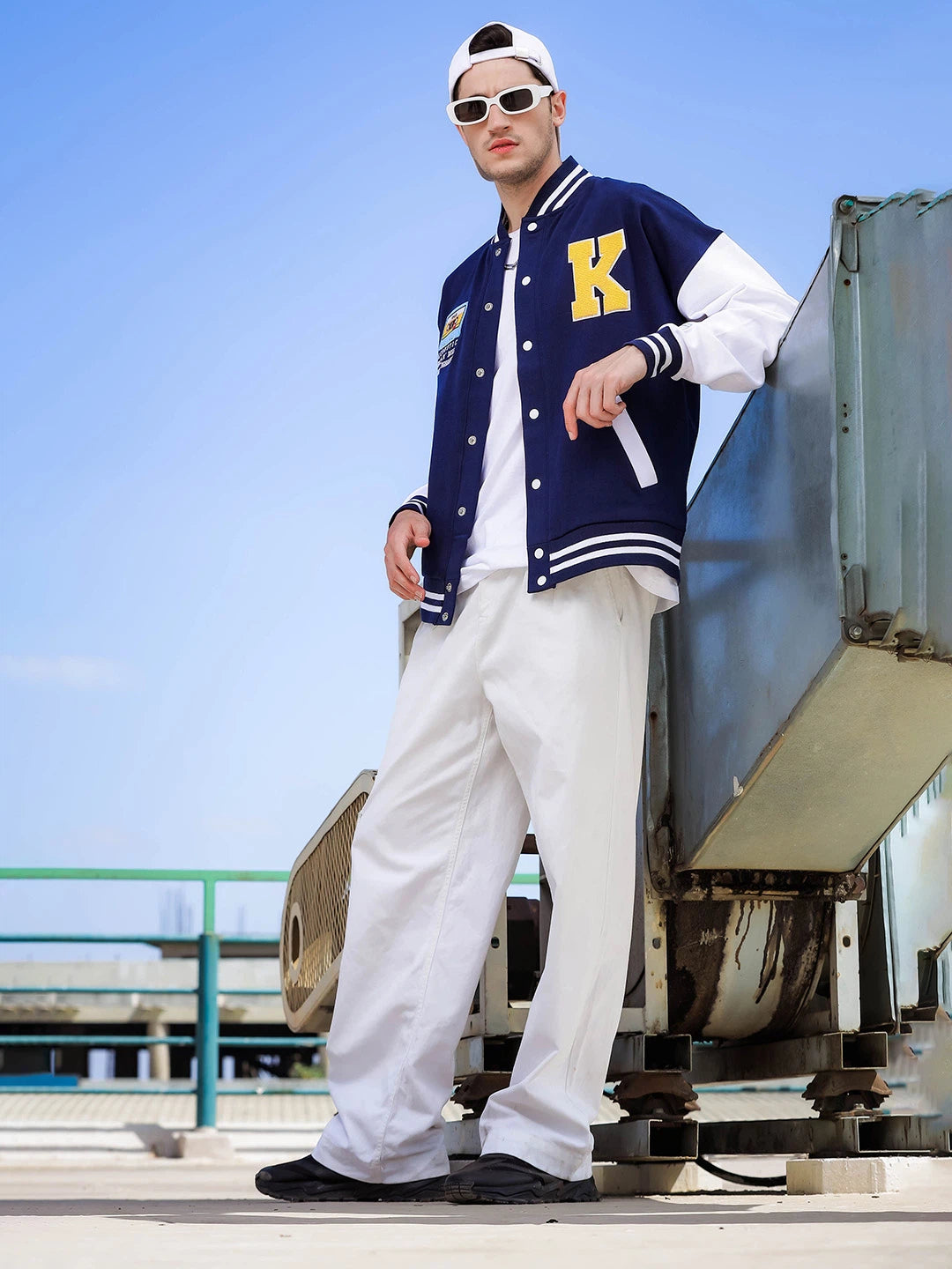 NAVY BLUE