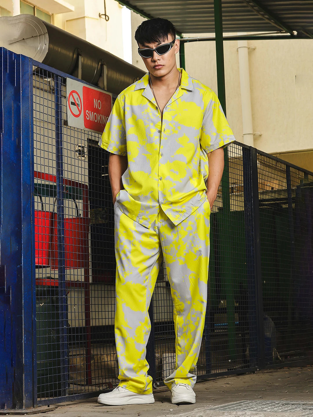 NEON GREY