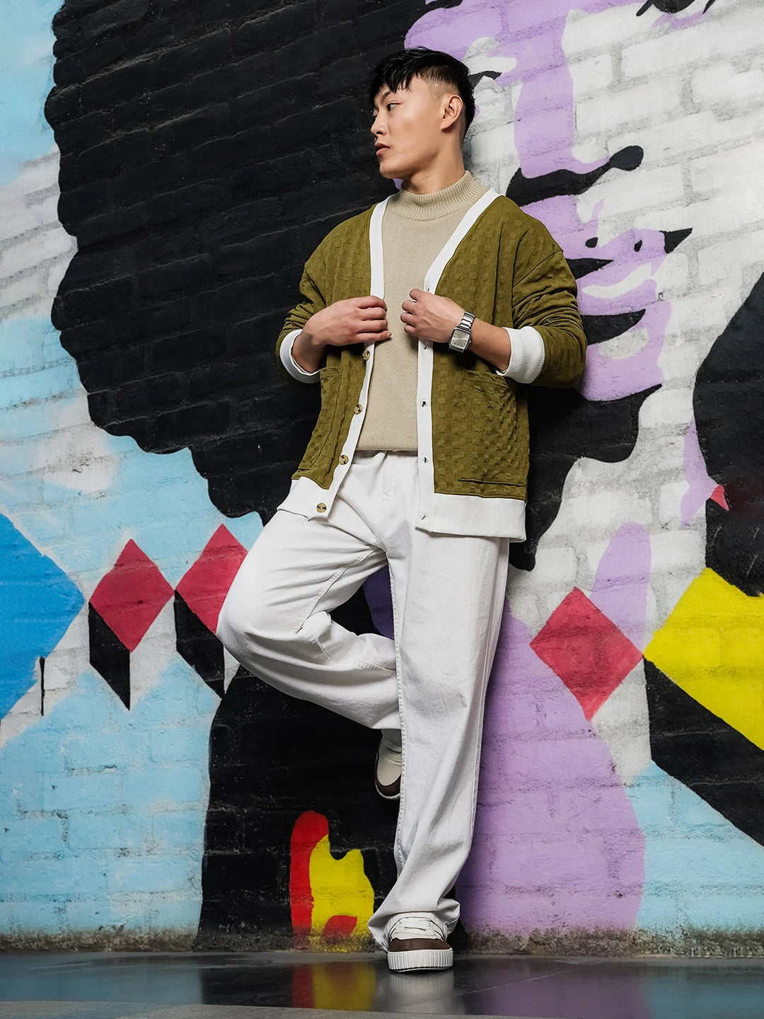 House Of Koala Olive Textured & Self Design V-Neck Knitted Cardigan